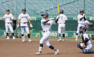 盛岡大付が8回2死まで完全試合 140キロ満たないエース右腕快投で16強