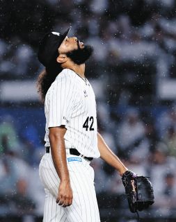 ロッテ】鈴木昭汰プロ初勝利グッズを発売 フェイスタオル、直筆サイン