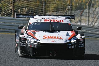 【スーパーGT】クニミツ、GT500で今季2勝目、ランキングトップと3ポイント差2位浮上 最終戦のWヘッダーで6年ぶり王座奪還を目指す