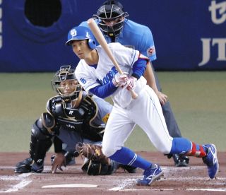 中日ドラゴンズ ユニフォーム あれ！？背番号が違う！中日・田中幹也、『111』番ユニホームで