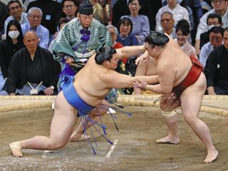 井上尚弥 額装ピンズセット（通常版）　シリアルナンバ入り 井上尚弥 額装ピンズセット（通常版） シリアルナンバ入り - メルカリ