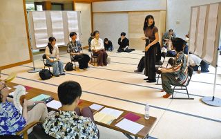 渾身の短歌 12チームが火花　郡上市の「短歌道場」今回でひとまず閉幕