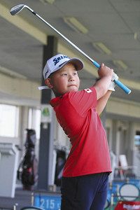 ９歳ゴルファー加藤金次郎　わずか１年で世界７位