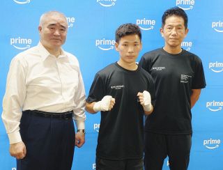 早稲田大学出身で初の世界王者 岩田翔吉、3回TKO勝ち 2度目の世界挑戦