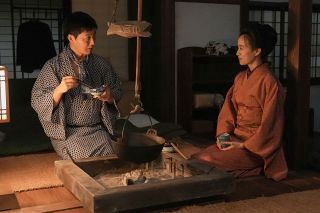 【ＮＨＫ朝ドラ『ブラッサム』１５日は】島村（工藤阿須加）の家から帰る珠（石橋静河）の姿を誰かが見ていて…