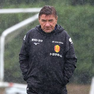 ペトロビッチ監督