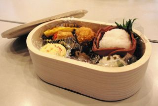 木曽産ヒノキで弁当箱作ろう　木曽青峰高生が考案、ツアーアイテムに採用へ