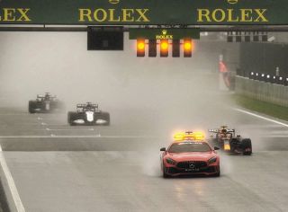 F1史上最短…3周でレース終了!!　大雨で2時間半以上中断　優勝はPPスタートのフェルスタッペン【第12戦ベルギーGP】