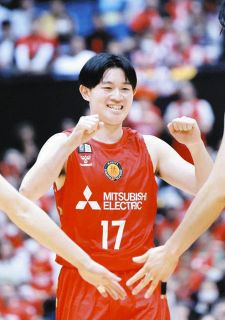名古屋ダイヤモンドドルフィンズ・斎藤拓実、オフコートでも巧みな