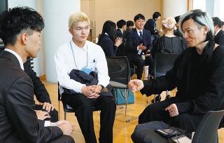 今までのイメージとは違うニュータイプ大学　ZEN大とCoIU　少子化時代に船出した2大学に潜入取材