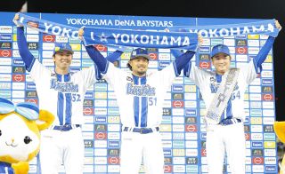 ロッテ・佐々木朗希×オリックス・宮城大弥、“仲良しコンビ”のコラボ