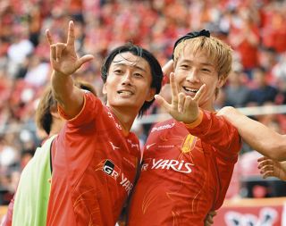 名古屋グランパス最終戦…阿部浩之に大きな拍手が響く「ラスト