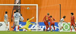 【吉田光範の目】失点許した2つのミス…山岸だったらはじき返せると思う“修正できる点”【第21節・清水戦】