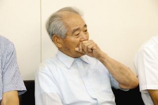 731部隊の元少年隊員が79年ぶりに中国の本部跡を訪ねた、そして…帰国報告であふれた涙　