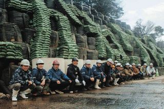 向瀬 孝之(1956～2022年) 石川県宝達志水町 陶芸家：北陸中日新聞Web