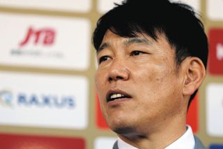 広島サヨナラ勝ちではしゃぎすぎの新井貴浩監督にSNSでも大喝采