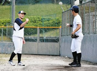 多様な経歴を武器に野球指導　元プロの池ノ内さん、中京学院大コーチに就任