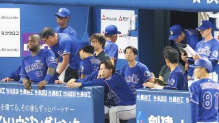 大谷翔平が背番号17のユニホーム姿で第一声「選手として私を信じて