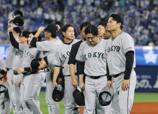 日本ハム】糸井嘉男さん、自腹でユニホーム購入し「11年ぶりの名護