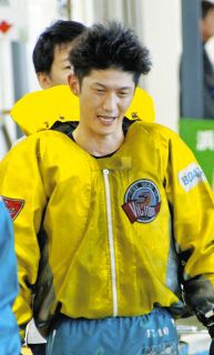 投票1位の峰竜太が人気に応えるか 人気レーサーの祭典が開幕