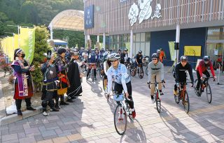 359人が5市を駆け抜け　グランフォンド東濃サイクリング大会