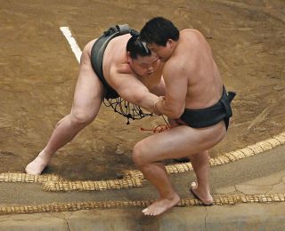白鵬翔さん、大相撲の五輪種目採用「8年後に入れば」「地球の裏側でも