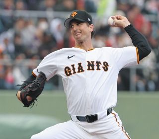 ヤクルト】育成の岩田幸宏外野手を支配下登録 背番号「64」左