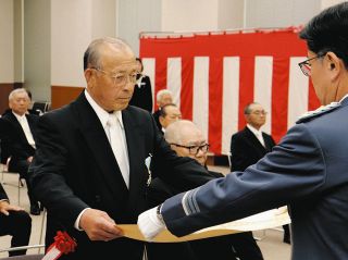 万葉集 “伝道師”足跡しのぶ 高岡市歴史館 故犬養名誉館長の回顧展