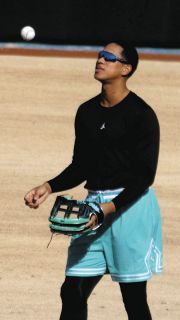 楽天】侍ジャパン内定の松井裕樹「与えられた役割を全う」 自主トレで