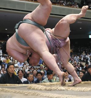 リハビリ中の紀平梨花、一般営業中のリンクに“降臨”「滑ってる姿見られ