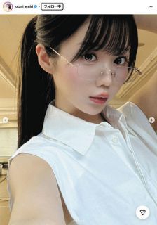 ◇長谷川京子、ノースリーブワンピースから伸びた美脚【写真】：中日