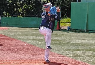 ヤクルト】「やっと勝てた」4番手で登板の小沢怜史が今季初勝利