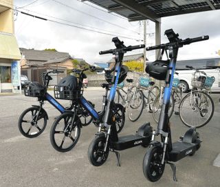 観光散策のお供に電動ボードや自転車を　西尾・東幡豆駅前に設置
