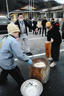 新組織で地域挙げ子育て、地域住民も会員に　平谷小PTAが年度末解散