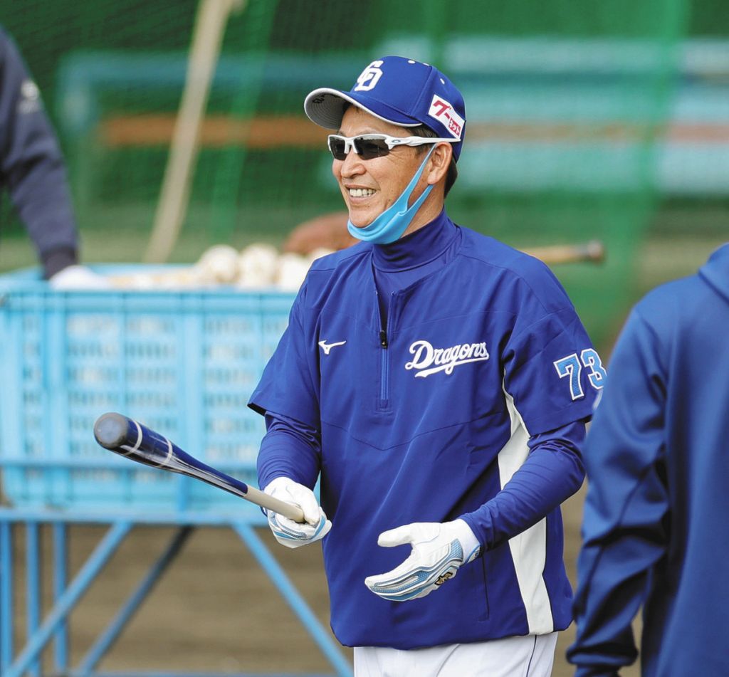 立浪和義監督