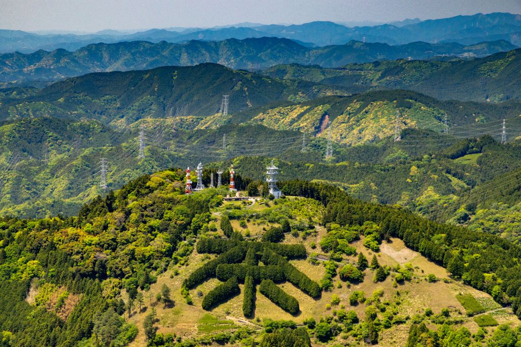 令和山景＞粟ケ岳（静岡県掛川市）