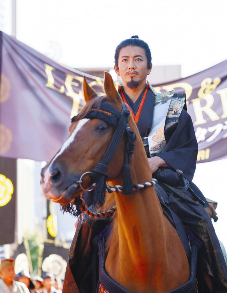 キムタク信長「いざ出陣！」 岐阜で騎馬武者行列