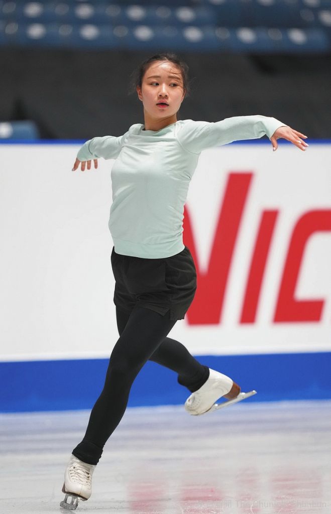 ターピ様専用】新聞 2019年 GPFエキシビション、フリー、NHK杯公式練習