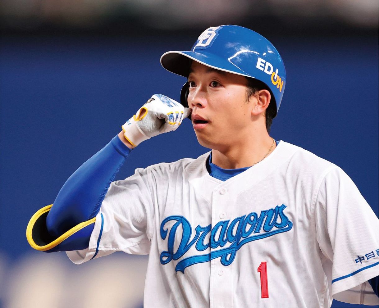 4月1日の巨人戦　5回裏2死一、二塁、左前打を放った岡林
